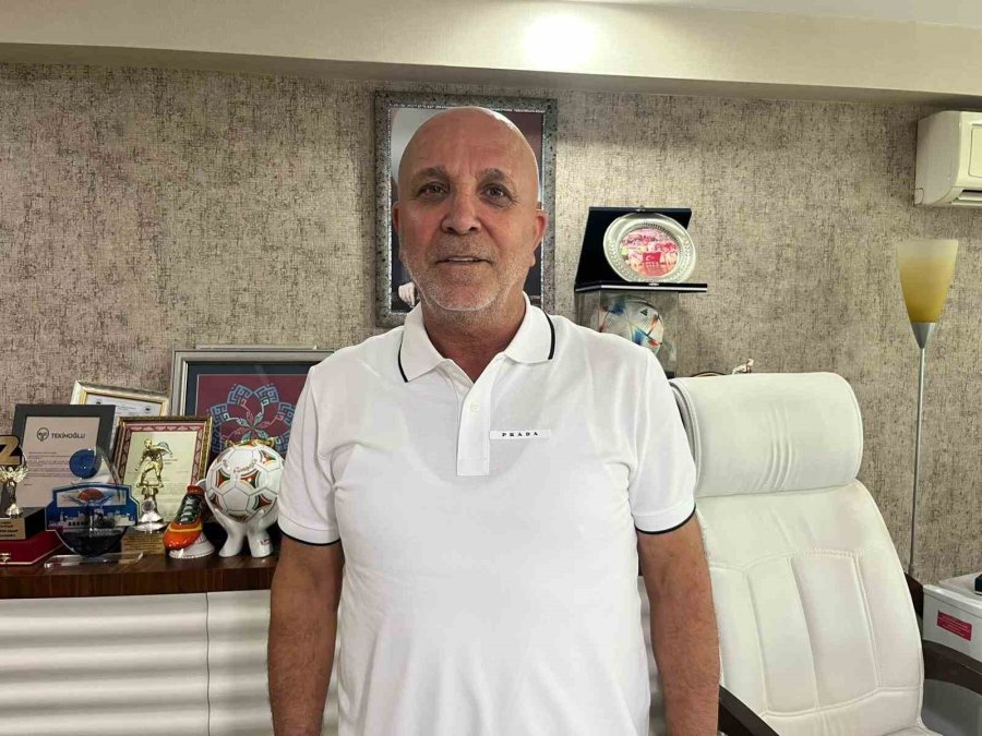 Başpehlivan Orhan Okulu’nun Hedefi Üçüncü Altın Kemer