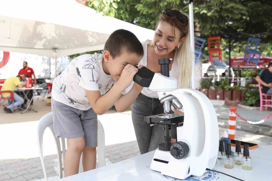 Mercan Bilim Merkezi Mobil Etkinliklerine Başladı