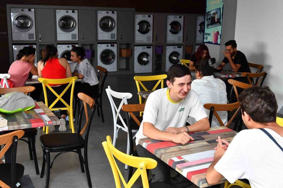 Başkan Seçer: "gençler, Hayallerinizi Birlikte Gerçekleştirmek İçin Sizleri Mersin’e Bekliyoruz"