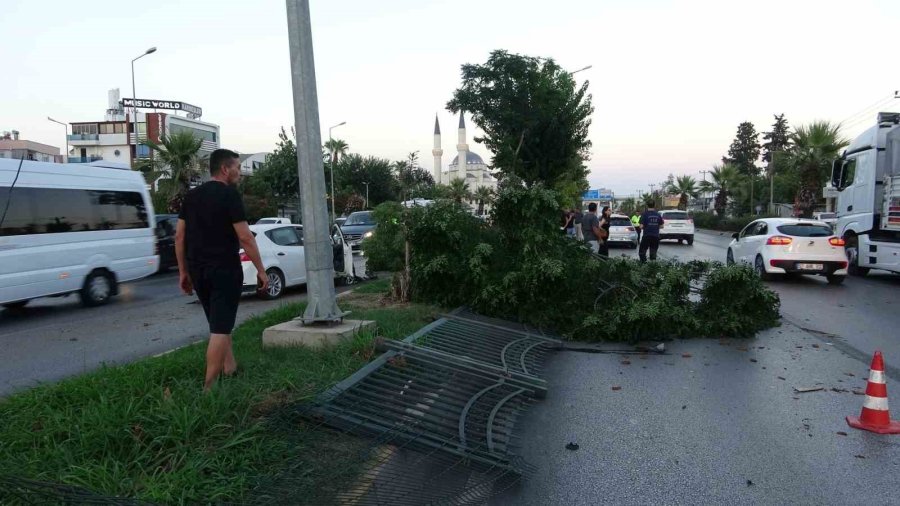 Ortalığın Savaş Alanına Döndüğü Kazada Kimsenin Burnu Bile Kanamadı