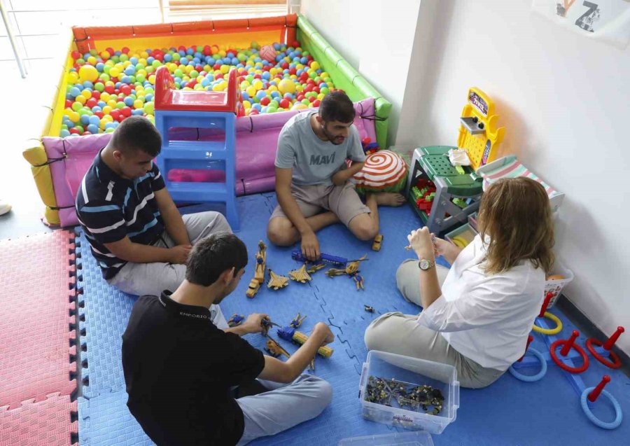 Mersin’de ’mola Evi’ İle Hem Çocukların Hem De Ailelerin Hayatı Kolaylaşıyor