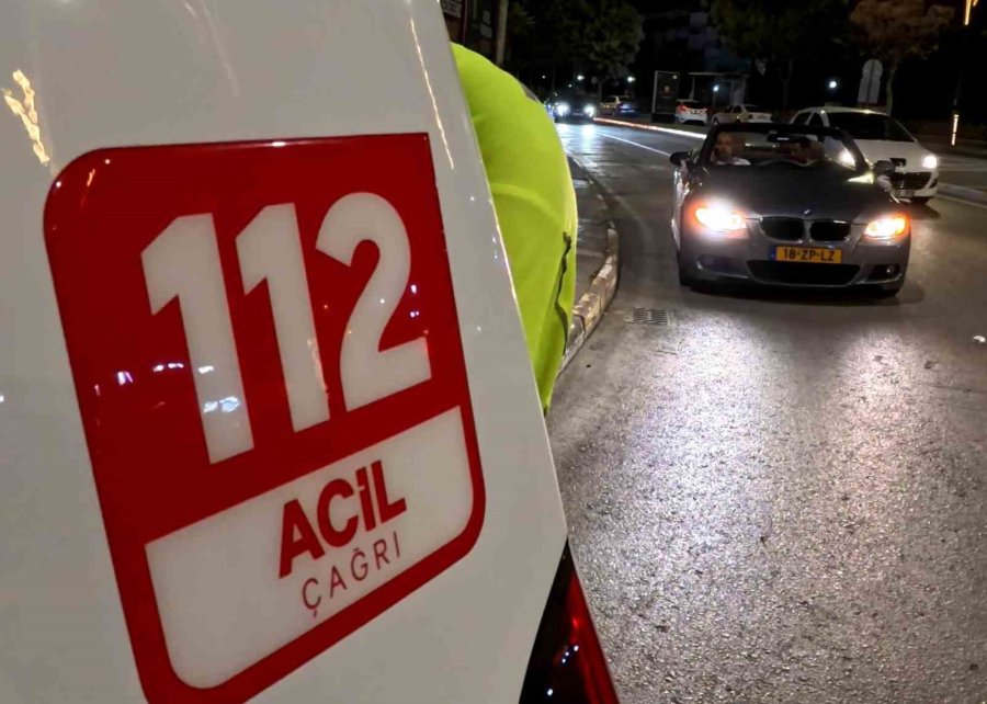 Direksiyon Başında Alkollü Yakalandı, "ehliyetimi Alamazsın" Dedi