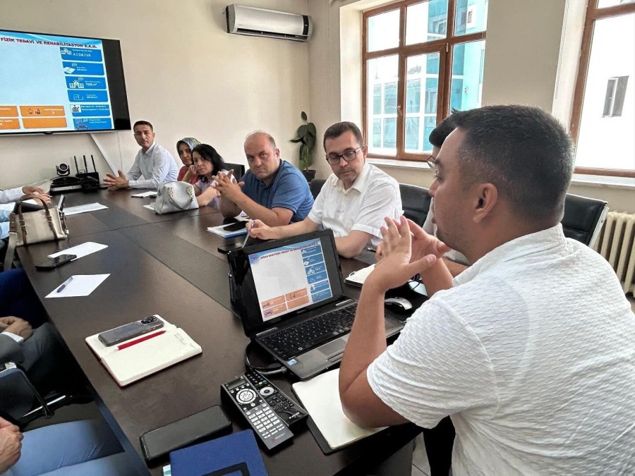 Bor’da Sağlık Hizmetleri Masaya Yatırıldı