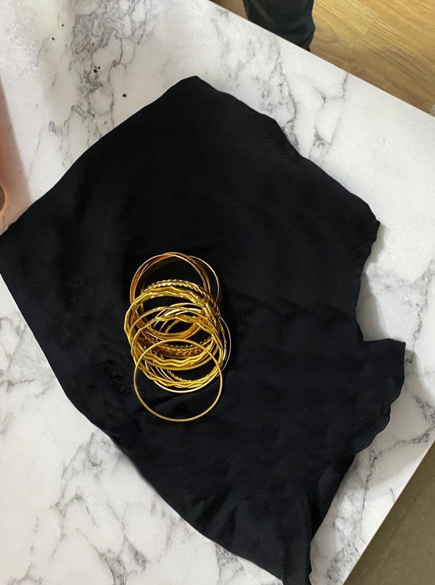 Kuyumcudan 18 Bilezik Gasbeden Zanlı Tutuklandı