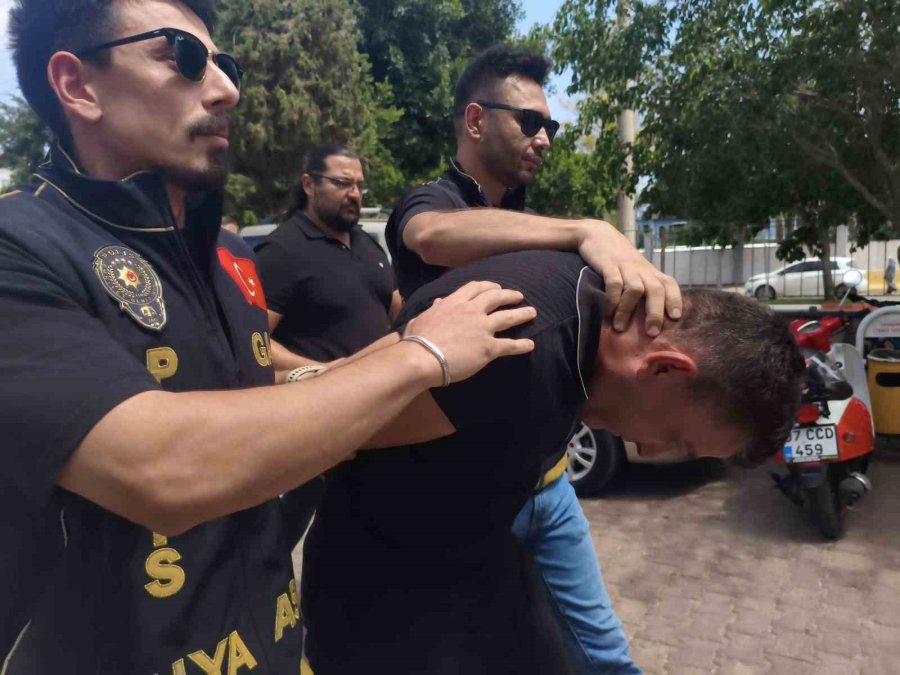 Kuyumcudan 18 Bilezik Gasbeden Şüpheli: "param Bitti, İhtiyacım Vardı"