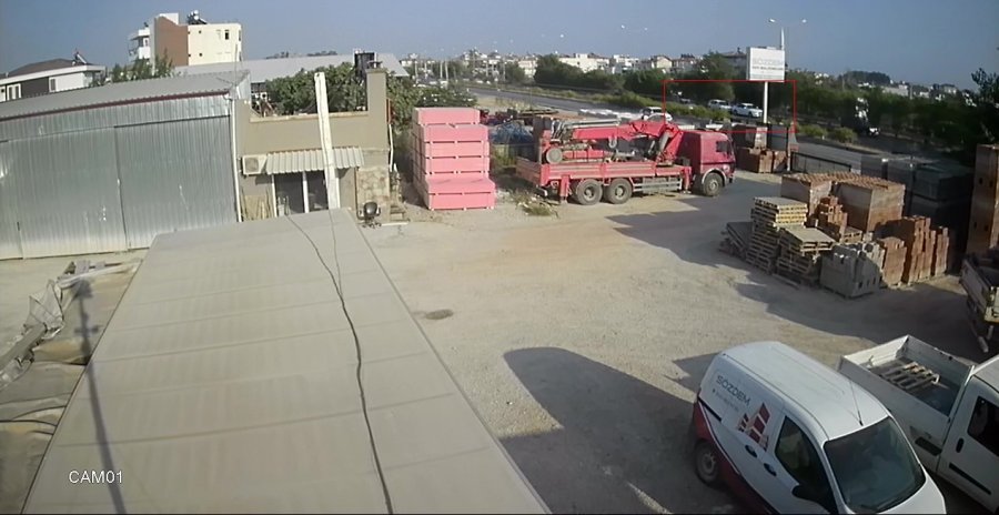 Antalya’da Zincirleme Kaza: 2 Yaralı