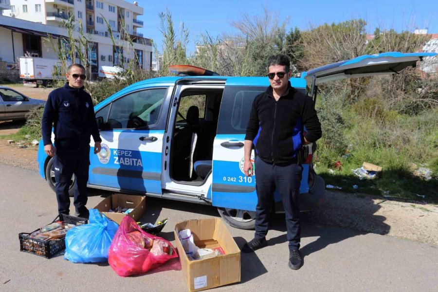 Kepez’de 83 Seyyar Satıcıya 104 Bin 27 Tl Para Cezası