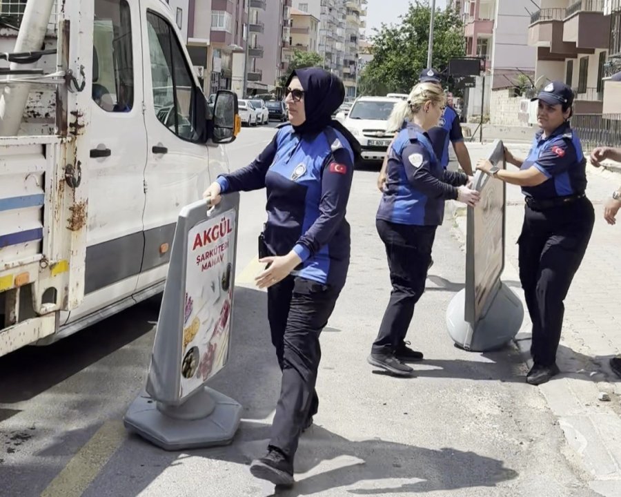 Niğde Belediyesi Zabıta Ekipleri Kaldırım Ve Yol İşgallerine Karşı Denetimlerini Sıkılaştırdı