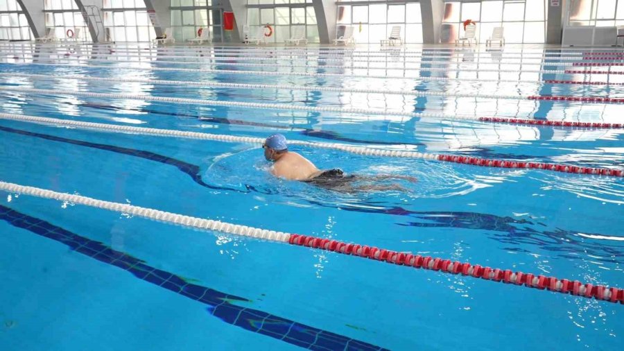 Engele Takılmadı, 7 Madalya Aldı