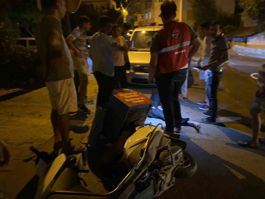 Serik’te Motosikletle Hafif Ticari Araç Çarpıştı: 1 Yaralı