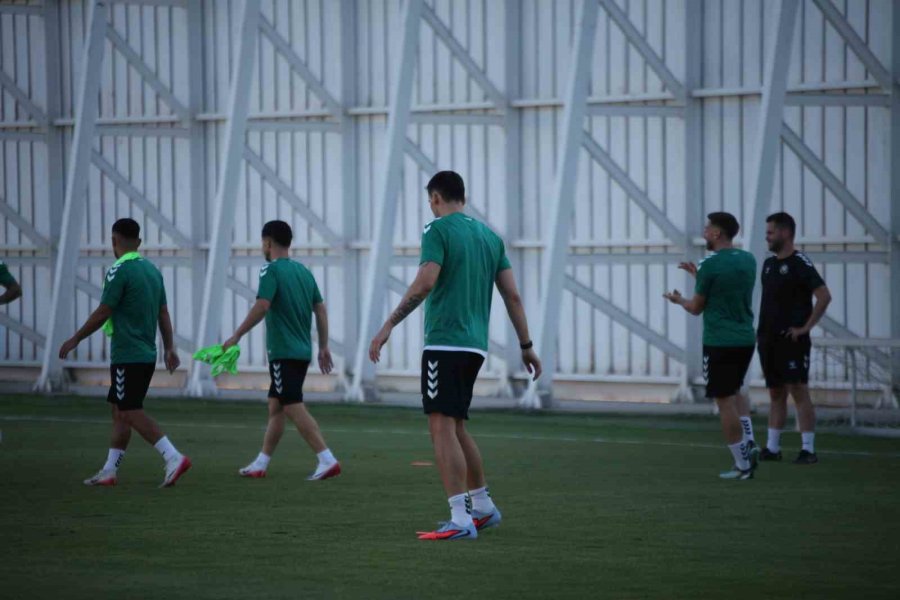 Konyaspor’da Eyüpspor Maçı Hazırlıkları Sürüyor