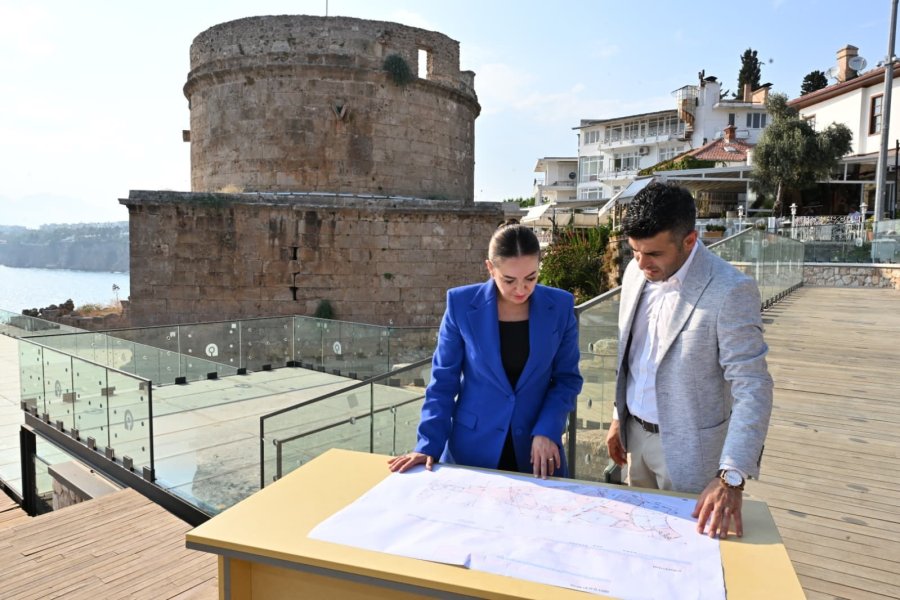 Özdemir: "hıdırlık Kulesi İle Antalya Yeni Bir Açık Hava Müzesine Kavuşacak"
