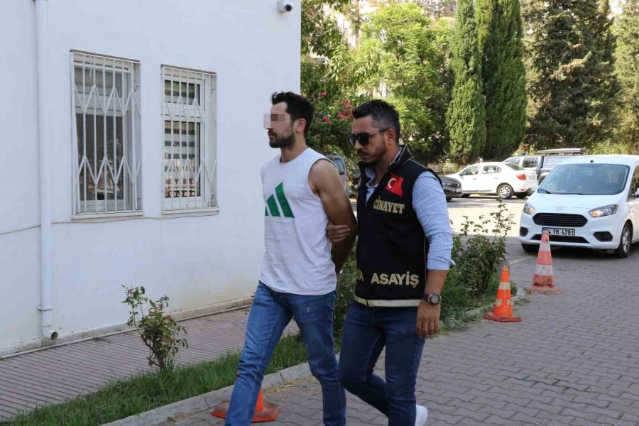 Telefonda Başlayan Tartışma Cinayetle Bitmişti: Şüpheli Adliyeye Sevk Edildi