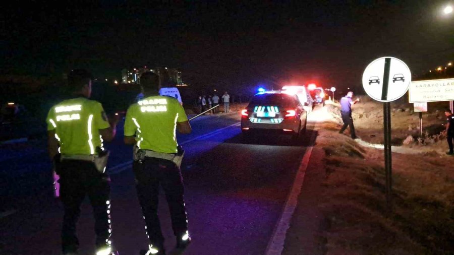 Karaman’da Hafif Ticari Aracın Çarptığı Yaşlı Kadın Hayatını Kaybetti