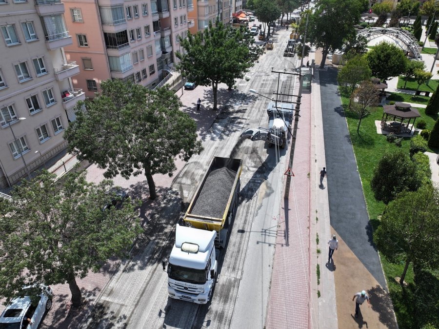 Karatay’da Asfalt Seferberliği