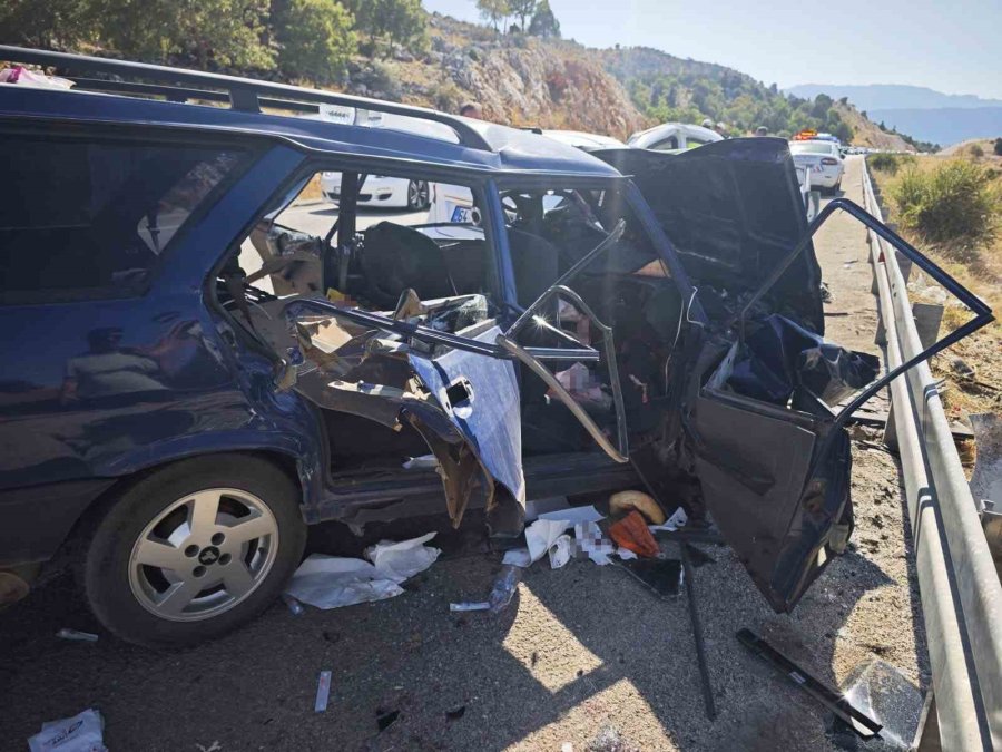 Konya’da Üç Aracın Karıştığı Kazada 7 Yaralı