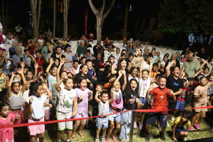 Sahne Kepez Ulus Mahallesi’ne Renk Kattı