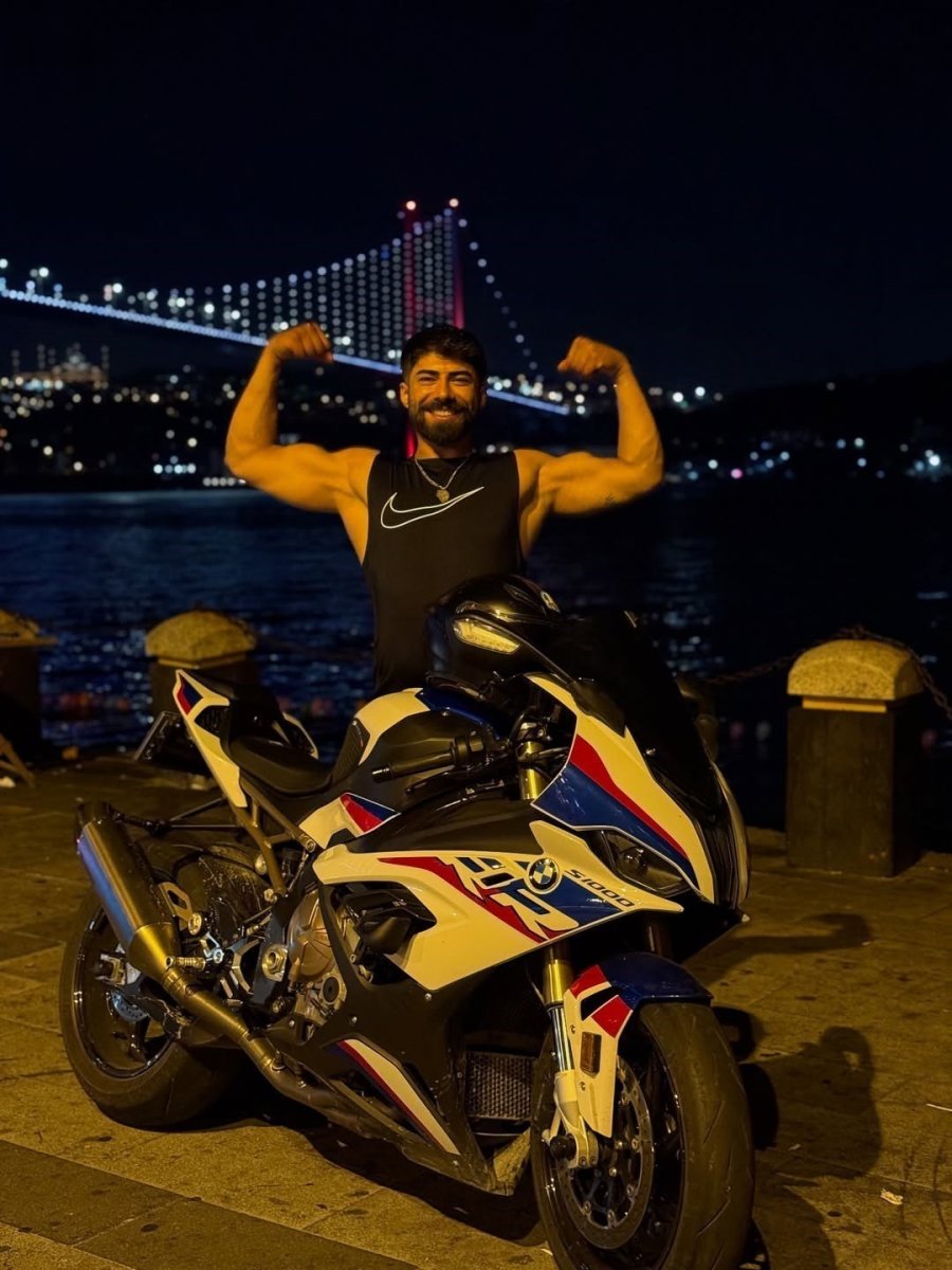 Fenomen Deniz Servan Narin’in Annesinin Gözyaşları Sel Oldu: "annem, Ben Geldim"