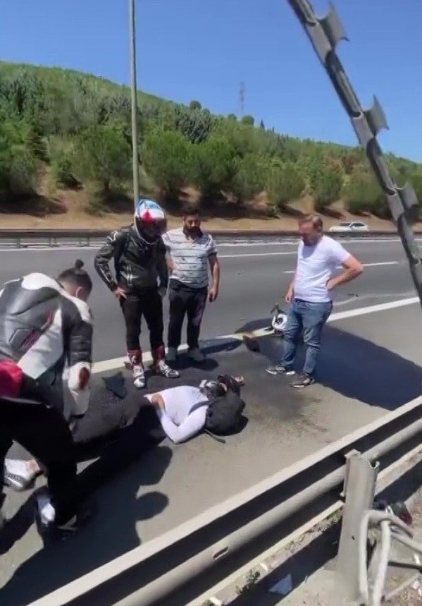 Fenomen Deniz Servan Narin’in Annesinin Gözyaşları Sel Oldu: "annem, Ben Geldim"