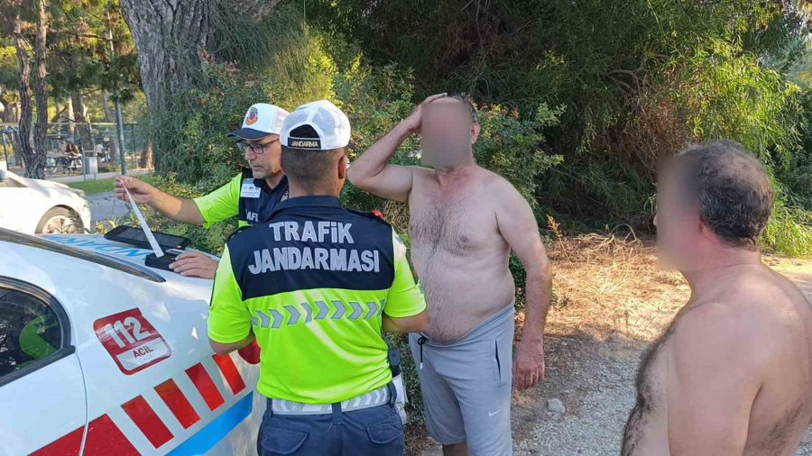 Alkolün Etkisini Litrelerce Su İçerek Düşürmeye Çalıştı, 91 Promil Alkollü Çıktı