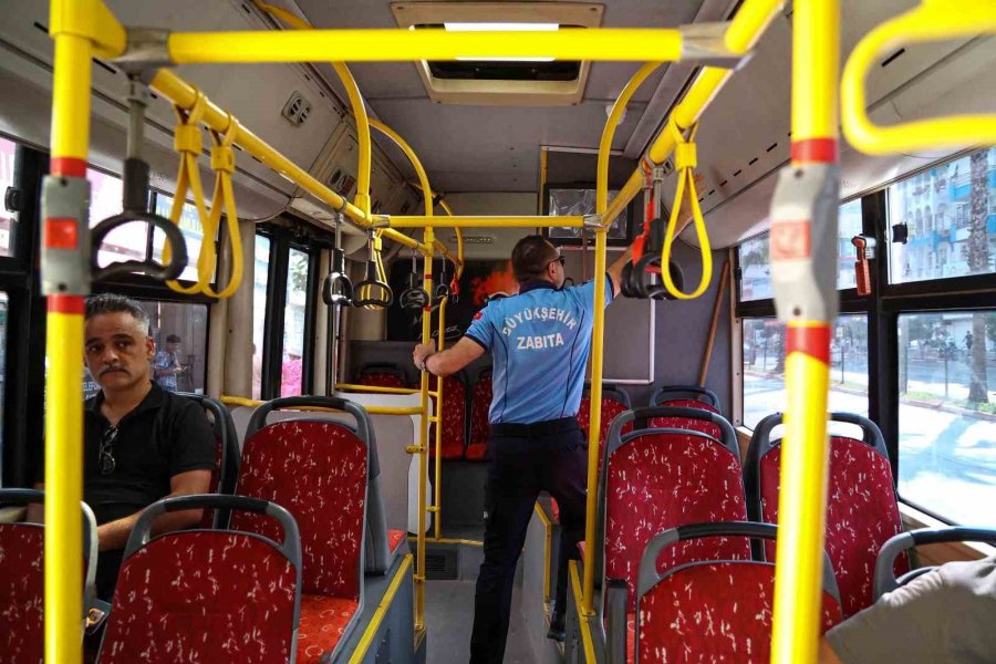 Büyükşehir’in Toplu Ulaşım Araçlarındaki Sıkı Denetimleri Devam Ediyor