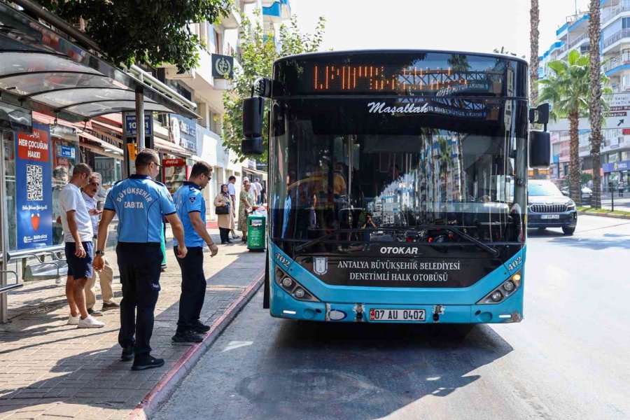 Büyükşehir’in Toplu Ulaşım Araçlarındaki Sıkı Denetimleri Devam Ediyor
