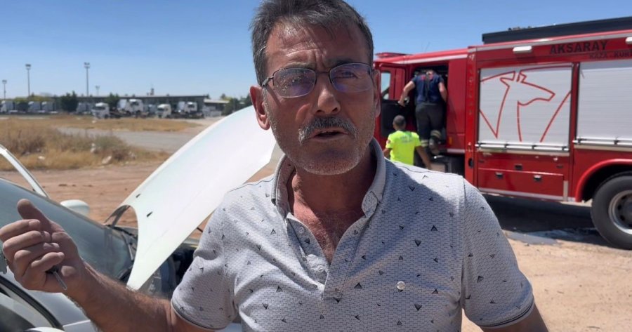 Aksaray’da Seyir Halindeki Otomobilde Yangın Paniği