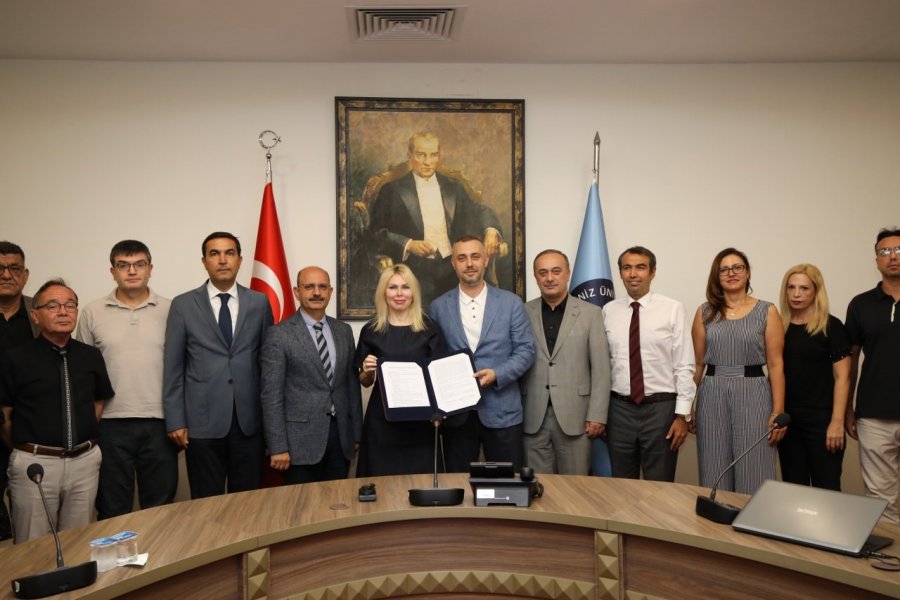 Üniversiteler Arasında En Büyük Güneş Enerji Santrali Projesi Hayata Geçiyor