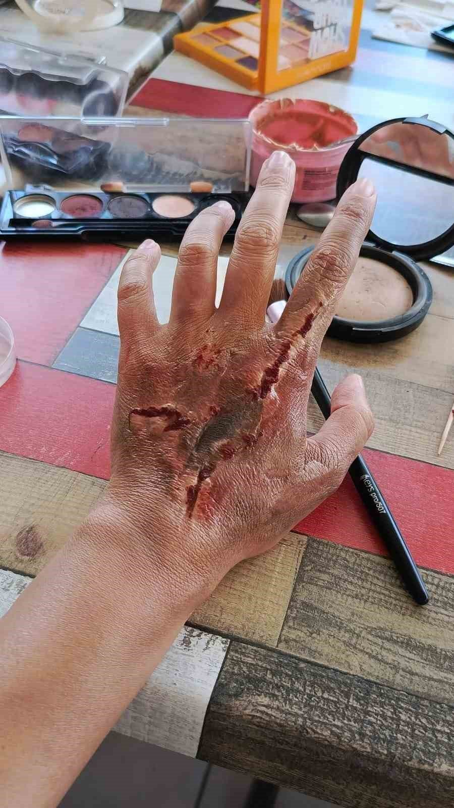 Sihirli Eller Antalya’dan Setlere Uzanıyor