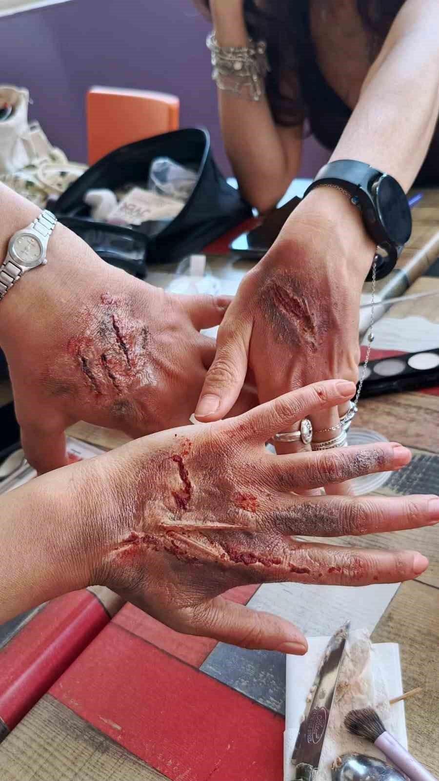 Sihirli Eller Antalya’dan Setlere Uzanıyor