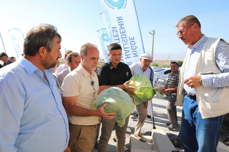 Niğde’de Çiftçi Buluşmalarının İlki Kaynarca Köyü’nde Gerçekleştirildi