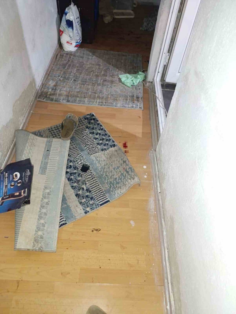 Antalya’da Öfkeli Damat Kayınpederini Hastanelik Etti