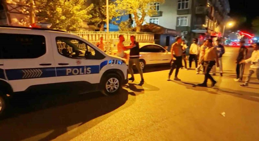 Erkek Arkadaşından Kaçarken Yakalandı, Kendini Köprüden Atmak İstedi