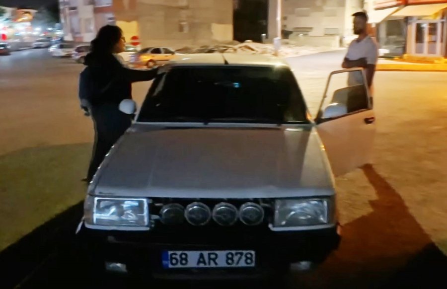 Erkek Arkadaşından Kaçarken Yakalandı, Kendini Köprüden Atmak İstedi