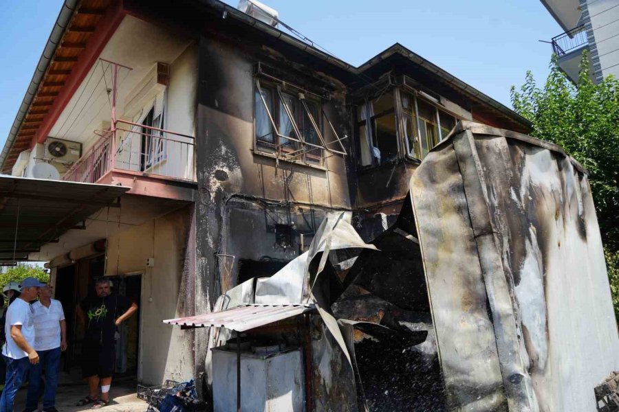 Soğuk Hava Deposunda Korkutan Yangın