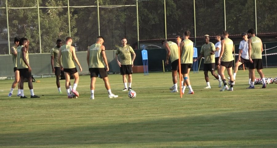 Alanyaspor, Ligin İlk Maçına Hazır