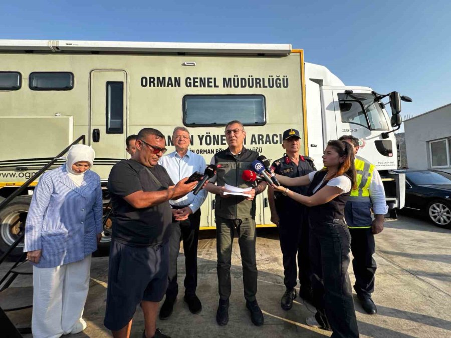 Vali Toros, Mersin’deki Orman Yangınları İle İlgili Bilgi Verdi