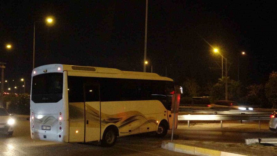 Antalya Büyükşehir Belediyesi’ne Yönelik Rüşvet Ve Yolsuzluk Soruşturmasında 8 Tutuklama