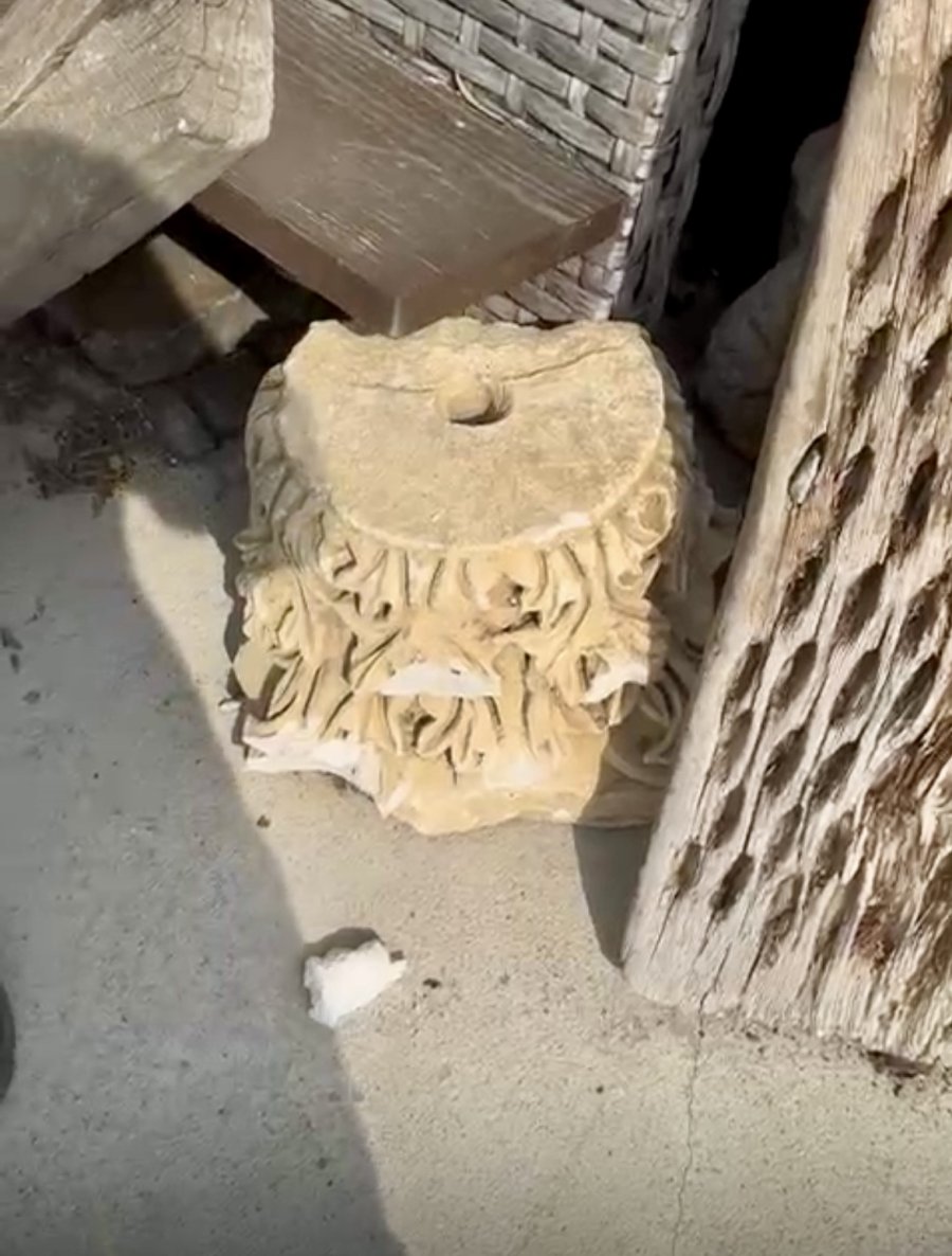 Restorasyon Uzmanı 300 Yıllık Ahşap Malzemelerin Satışına Kıyamadı