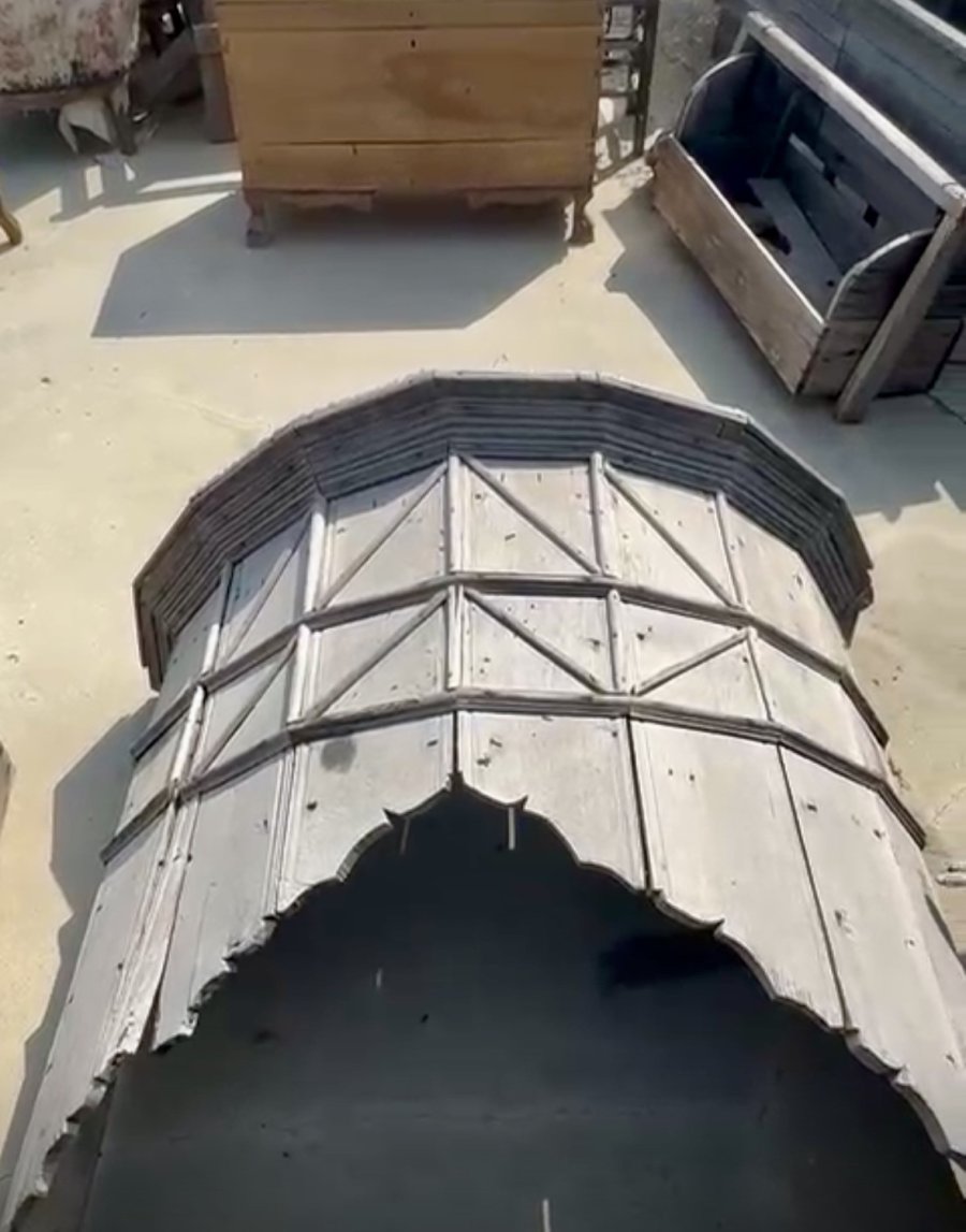 Restorasyon Uzmanı 300 Yıllık Ahşap Malzemelerin Satışına Kıyamadı