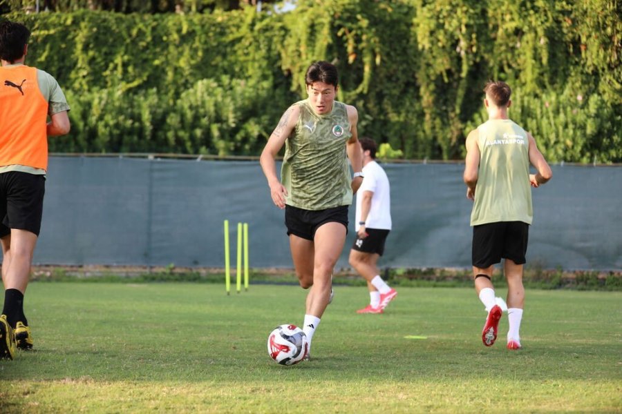 Alanyaspor, Rizespor Maçı Hazırlıklarını Tamamladı