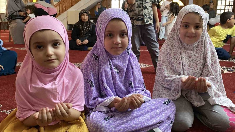 Mersinli İmam,çeyrek Asırdır Çocukları Ödüllendiriyor