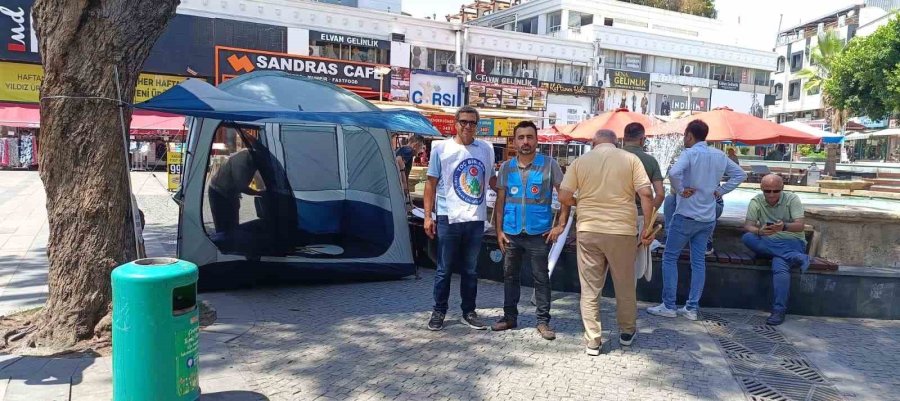 Memur Sen Antalya’da Çadır Kurup Eylem Yaptı