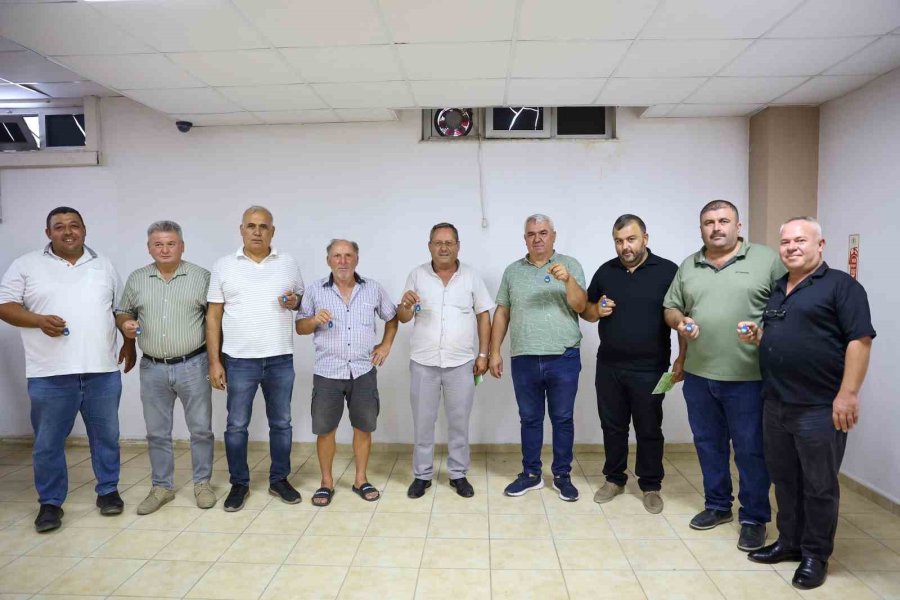 Aksulu Üreticilere Çiftçi Kart Çipleri Teslim Edildi