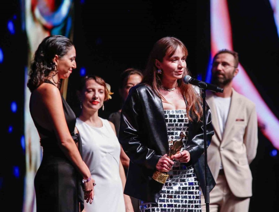 Altın Portakal’da Emek Ödülleri Çiçekoğlu Ve Baydar’a Verilecek