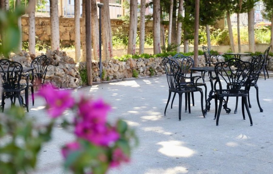 Kepez’in Emekliler Lokalinde Çaylar Taze, Sohbetler Sıcak