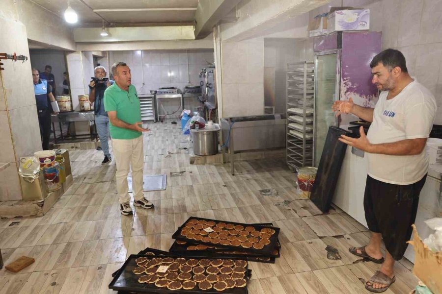 Akdeniz Belediyesinden Fırın Ve Pastanelere Sıkı Denetim