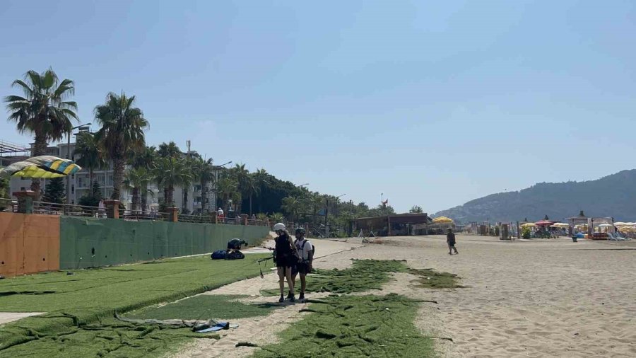 Trafik Kazası Yamaç Paraşütü Kamerasında
