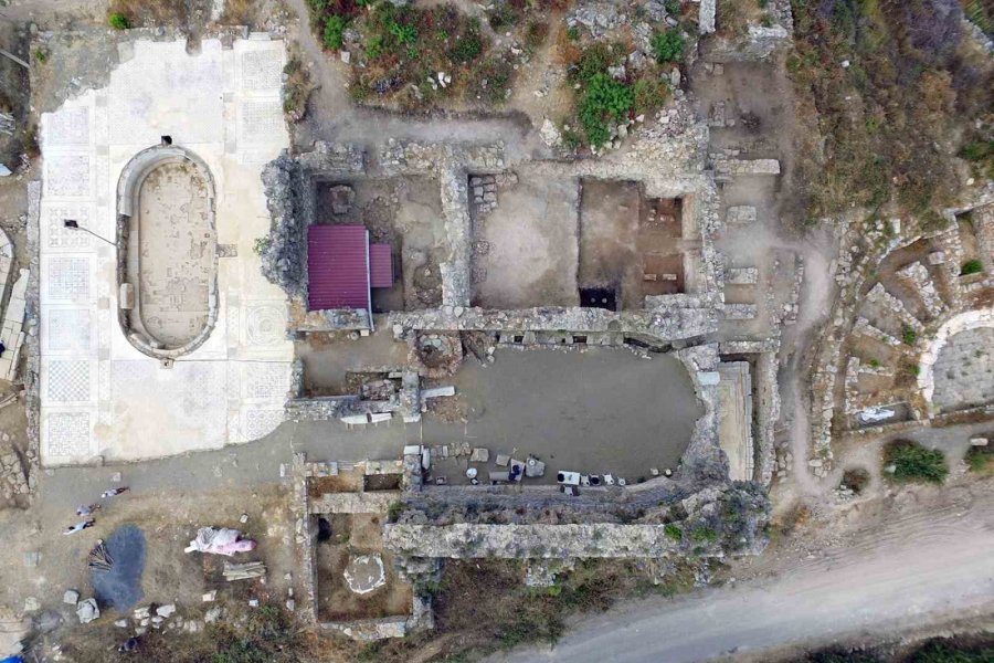 Antik Kentlerde Ziyaretçi Bilinci Uyarısı: "kültürel Miras Ve Doğal Denge Tehlikede"