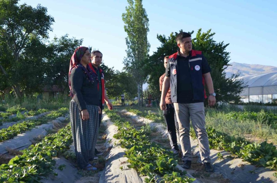 Furkan Mete’den Kadın Üreticiye Destek Ziyareti
